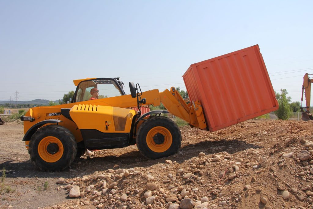 Chariot de chantier à mât télescopique cat F de la recommandation CACES R482